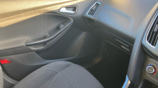 Ford Focus 1.0 EcoBoost 125 Titanium 5dr Petrol Hatchback